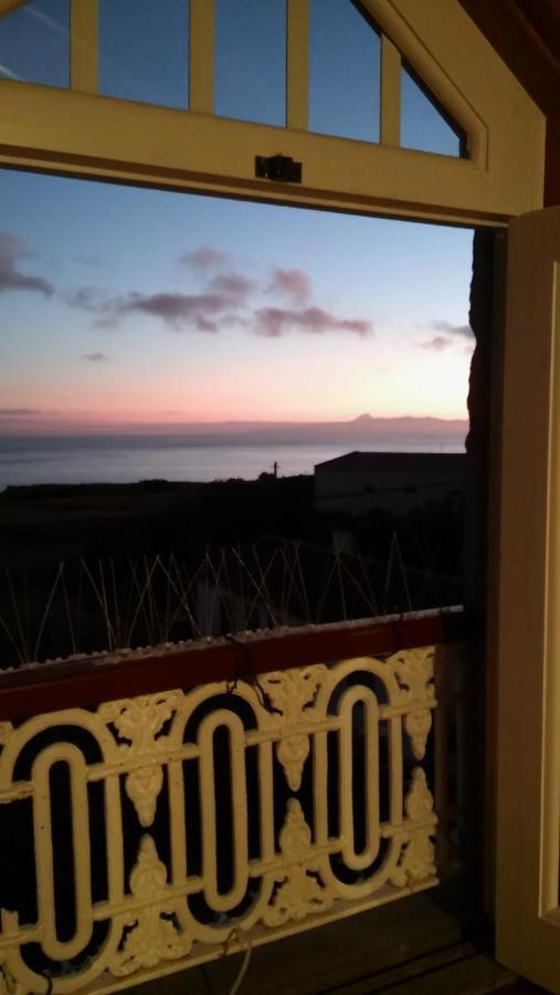 Casa Do Platano Guest House Cinco Ribeiras Екстериор снимка