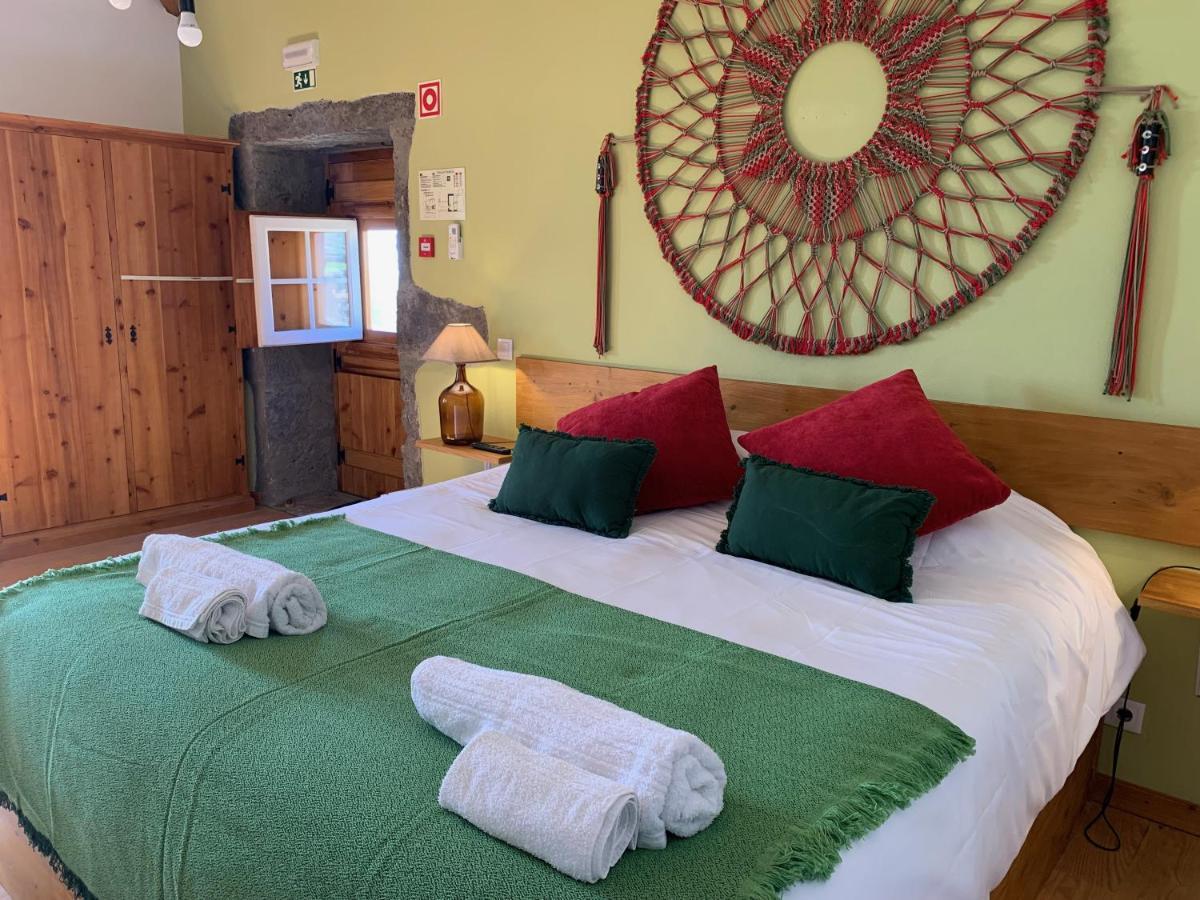 Casa Do Platano Guest House Cinco Ribeiras Екстериор снимка
