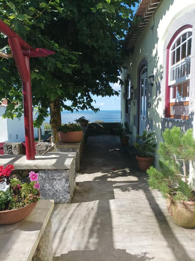 Casa Do Platano Guest House Cinco Ribeiras Екстериор снимка