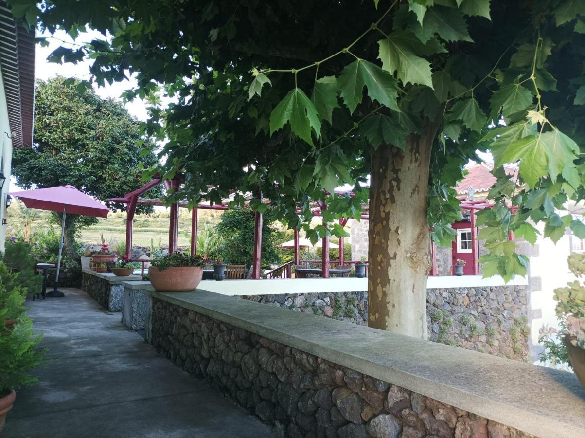 Casa Do Platano Guest House Cinco Ribeiras Екстериор снимка